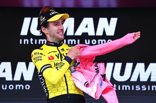 Simon Yates Great Britain takes the pink jersey Stage 20 Giro d'Italia 2025  