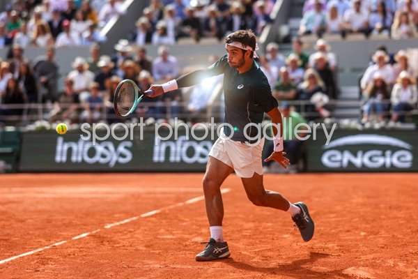 Lorenzo Musetti Italy plays a backhand French Open 2025