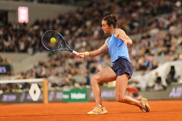 Lois Boisson France backhand v Mirra Andreeva French Open Paris 2025