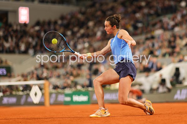 Lois Boisson France backhand v Mirra Andreeva French Open Paris 2025