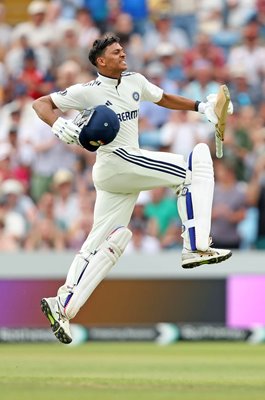 Yashasvi Jaiswal India celebrates century v England Headingley Test 2025