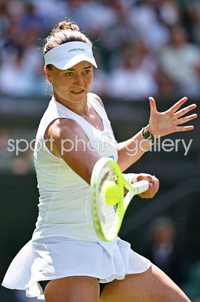 Barbora Krejcikova Czechia forehand v Alexandra Eala Wimbledon 2025