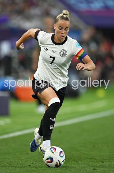 Giulia Gwinn Germany v Poland Group C Women's EURO Switzerland 2025