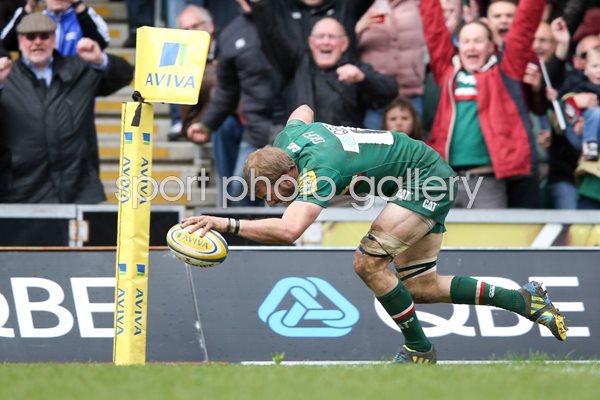 Tom Croft scores Leicesterv Harlequins - Premiership Semi 2013