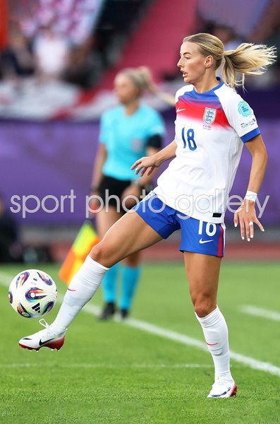 Chloe Kelly England in control v Netherlands Group D Women's EURO 2025  