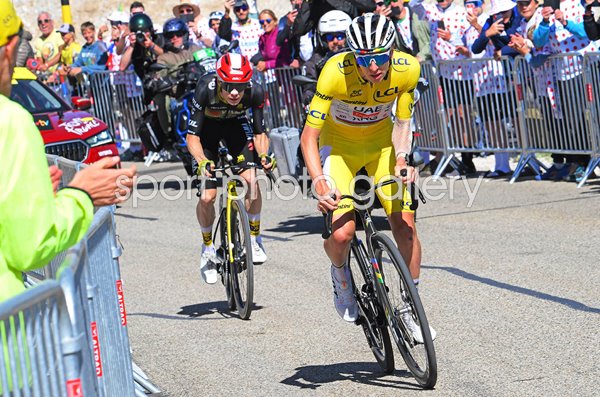 Tadej Pogacar Slovenia leads Jonas Vingegaard Denmark Mont Ventoux Stage 16 Tour de France 2025