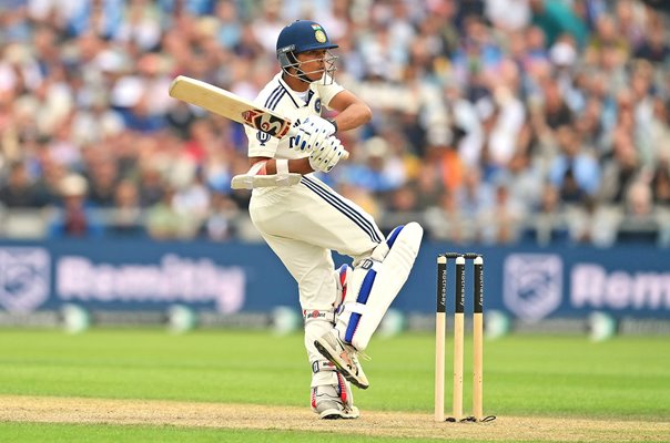 Yashasvi Jaiswal India batting v England 4th Test Old Trafford 2025