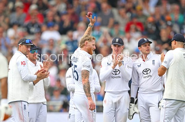Ben Stokes England 5 wickets v Indi 4th Test Match Old Trafford 2025