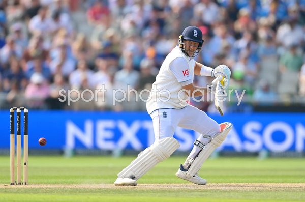 Joe Root England batting v India 4th Test Match Old Trafford 2025