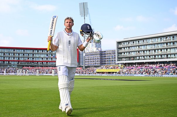 Joe Root England 150 v India 4th Test Match Old Trafford 2025