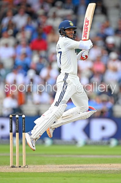 Shubman Gill India bats England 4th Test Match Old Trafford 2025