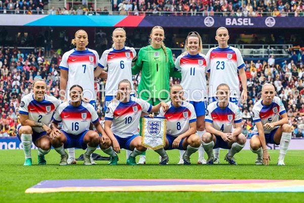 England team photo v Spain Women's EURO Final 2025 