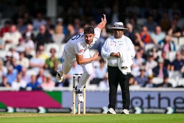 Josh Tongue England bowls v India 5th Test Match Oval 2025