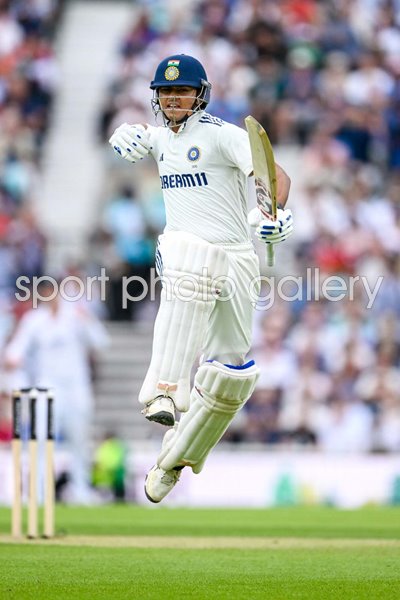 Yashasvi Jaiswal India celebrates his century 5th Test Match Oval 2025
