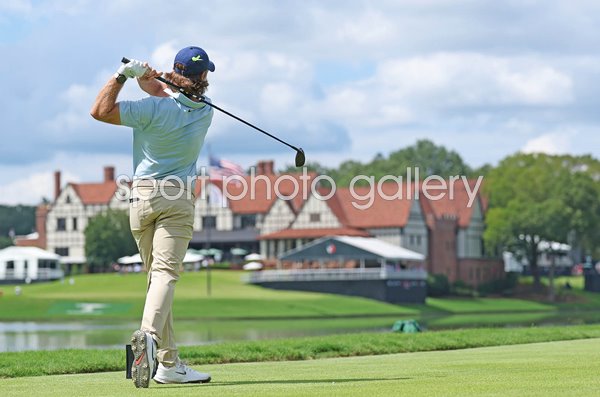 Tommy Fleetwood England 8th Tee 3 of 3 Final Round Focus TOUR Championship 2025