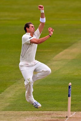 Tim Southee New Zealand bowls v England Lords 2013