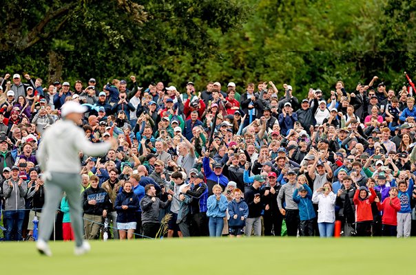 Fans celebrate Rory McIlroy Eagle 18th Hole K Club Irish Open 2025  