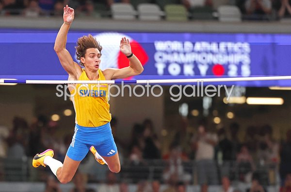 Armand Duplantis Sweden pole vault world record World Athletics Tokyo 2025