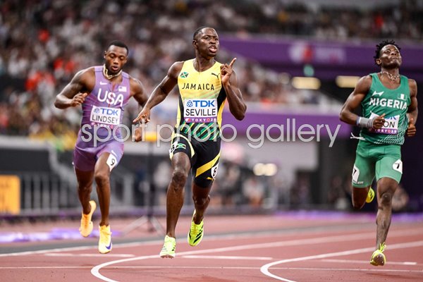 Oblique Seville Jamaica celebrates 100m Gold World Athletics Tokyo 2025