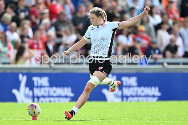 Sophie de Goede Canada kicks v Scotland Pool B World Cup 2025