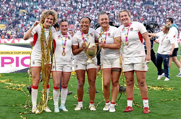 Ellie Kildunne, Lucy Packer, Sadia Kabeya, Maddie Feaunati & Morwenna Talling England World Cup Final 2025