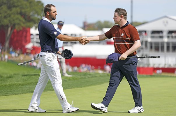 Robert MacIntyre Europe beats Scottie Scheffler USA Ryder Cup 2025  