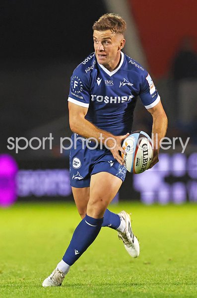 George Ford Sale Sharks v Gloucester Rugby Gallagher PREM 2025