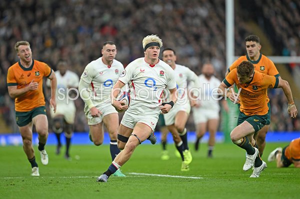 Henry Pollock England scoring run v Australia Autumn Series Twickenham 2025