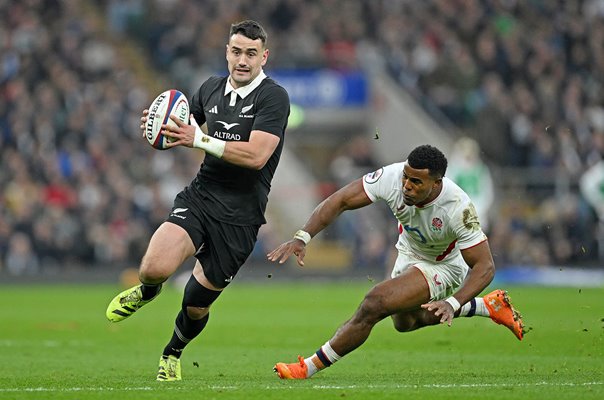 Will Jordan New Zealand v Immanuel Feyi-Waboso England Twickenham 2025