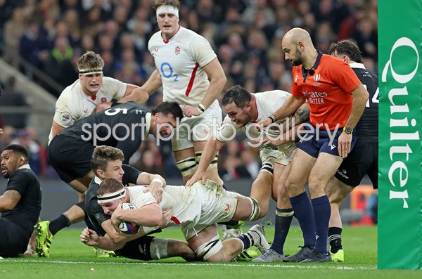 Sam Underhill England scores v New Zealand Autumn Series Twickenham 2025