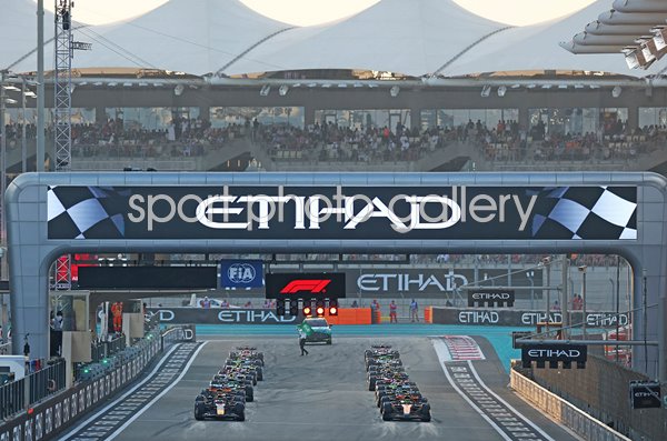 Abu Dhabi Grand Prix Race Start 2025