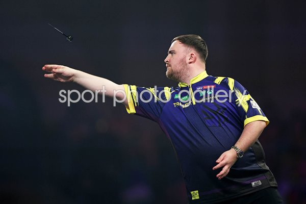 Luke Littler England throws v Rob Cross World Darts Championships 2026