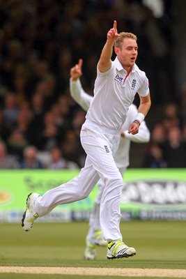 Stuart Broad England 7 wickets v New Zealand Lords 2013