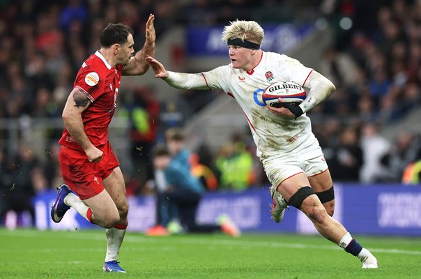 Henry Pollock England v Tomos Williams Wales Twickenham Six Nations 2026