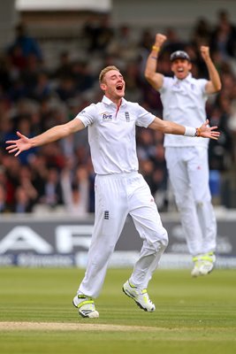 Stuart Broad celebrates dismissing Brendon McCullum Lords 2013