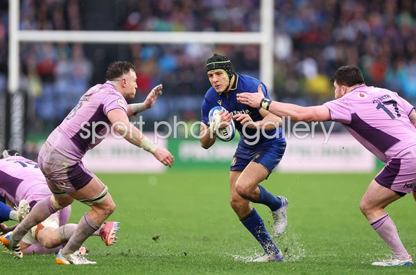 Juan Ignacio Brex Italy v Jack Dempsey Scotland Six Nations Rome 2026