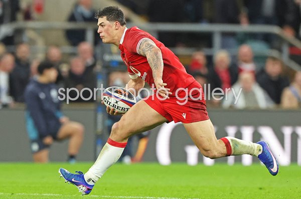 Louis Rees-Zammit Wales v England Allianz Twickenham Six Nations 2026