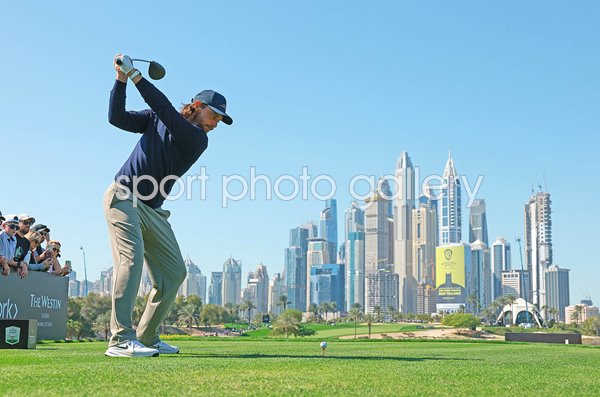 Tommy Fleetwood England 8th hole Dubai Desert Classic 2026 