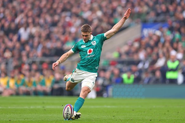 Jack Crowley Ireland kicks v England Twickenham Six Nations 2026