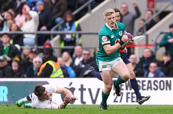 Tommy O'Brien Ireland scores v England Twickenham Six Nations 2026