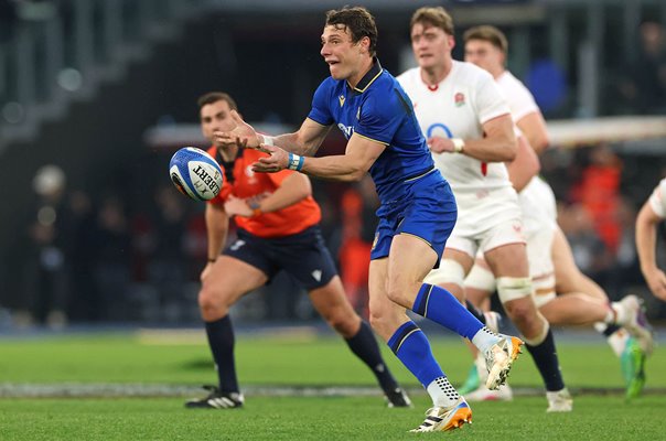Paolo Garbisi Italy passes v England Rome Six Nations 2026