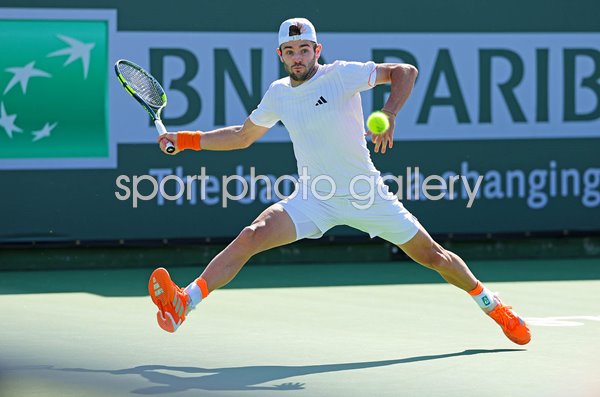 Jacob Fearnley Great Britain stretch forehand v Damir Dzumhur Indian Wells 2026