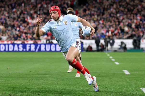 Louis Bielle-Biarrey France scores v England Paris Six Nations 2026