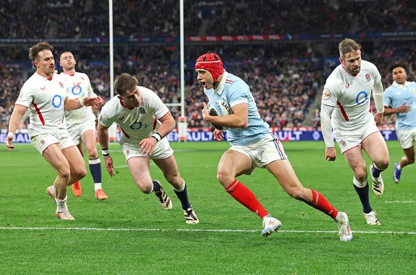 Louis Bielle-Biarrey France scores 4 tries v England Paris Six Nations 2026