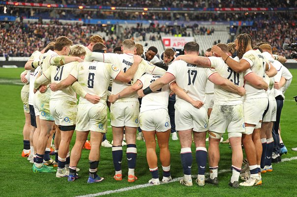 England team huddle after epic France match Paris Six Nations 2026