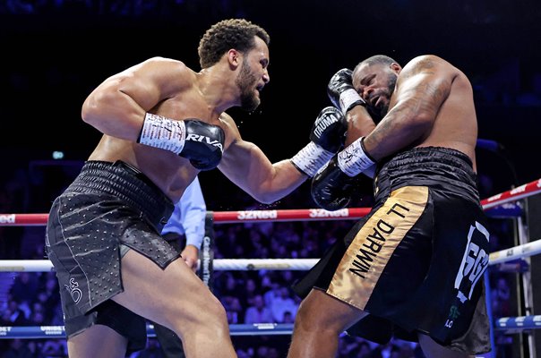 Moses Itauma punches Jermaine Franklin Jr Manchester 2026