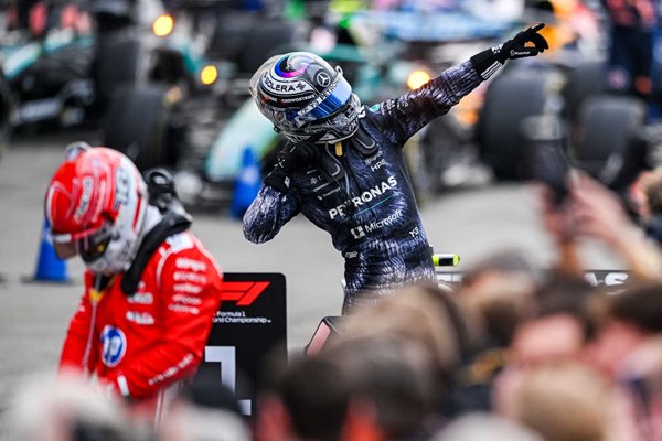 Kimi Antonelli Italy & Mercedes celebrates Japanese Grand Prix Suzuka 2026