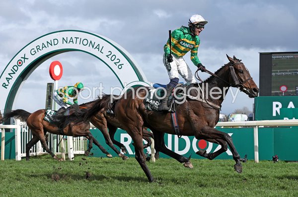 Paul Townend winning jockey on Maximus Grand National Aintree 2026