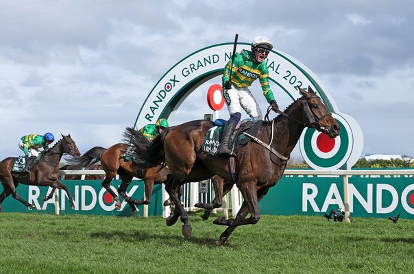 Paul Townend riding I Am Maximus wins Grand National Aintree 2026