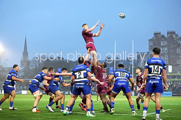 Tom Burrow Sale Sharks wins lineout v Bath PREM Rugby Cup 2026